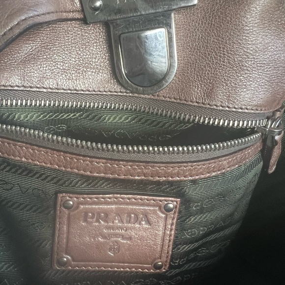 Ombré Prada shoulder bag - Picture 10 of 12